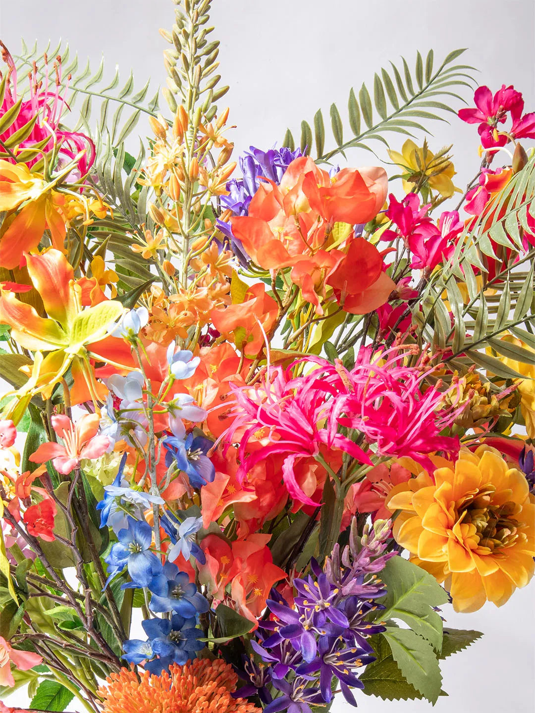 zijden-boeket-bougainvillea-nerine-ranunculus-20-stelen