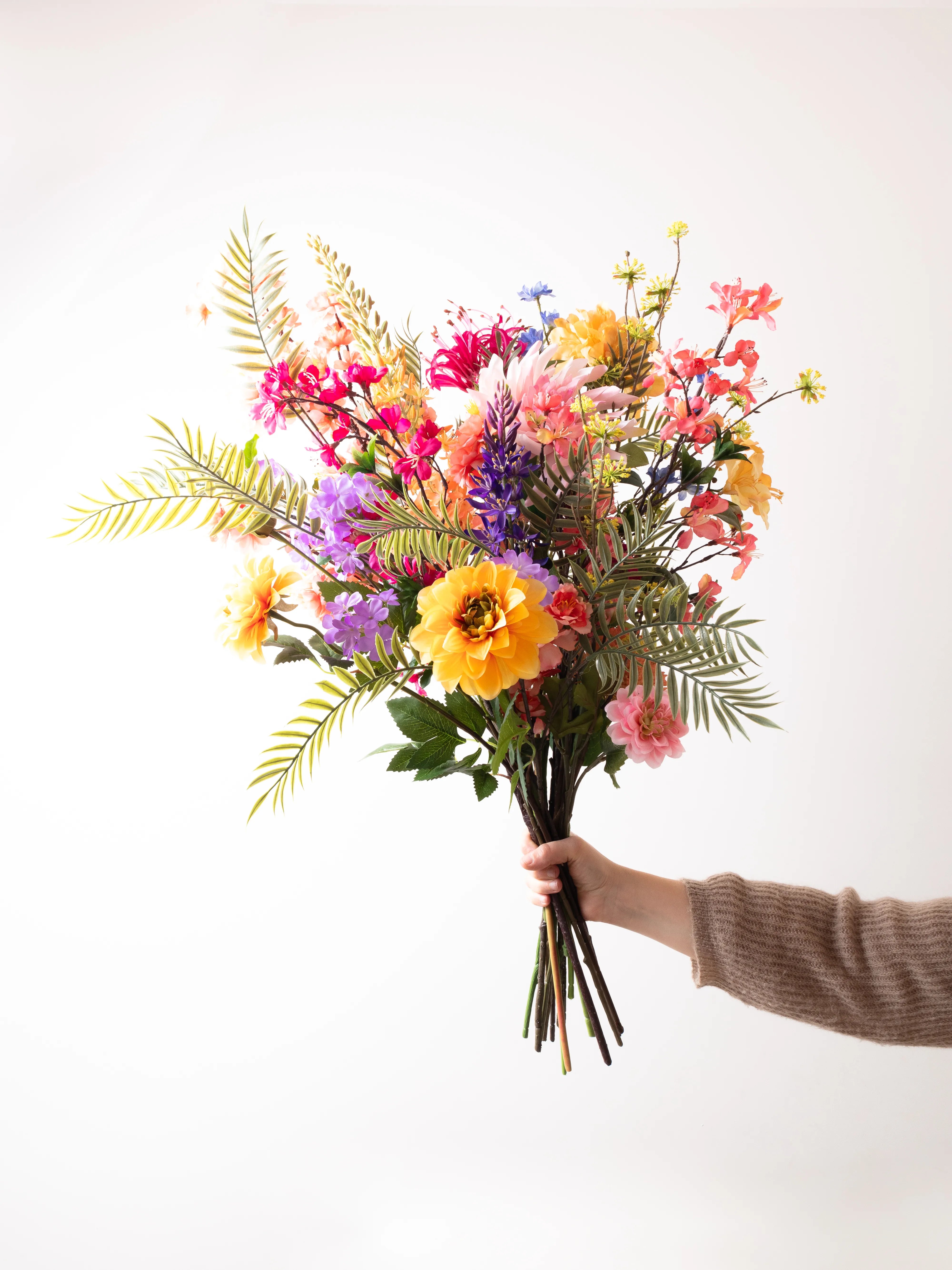 zijden-boeket-cherry-blossom-eremurus-dahlia-17-stelen