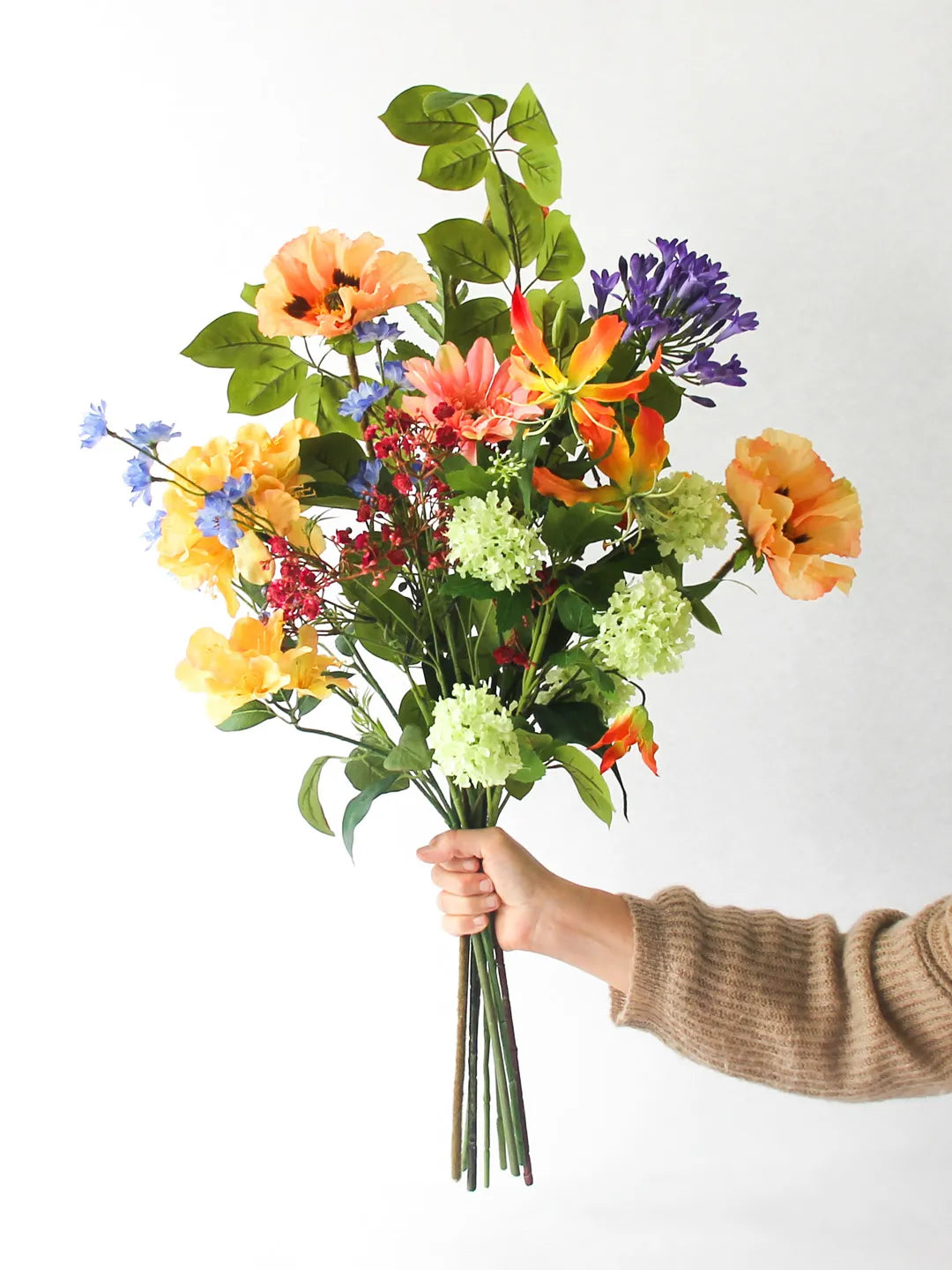 Zijden boeket Donna met peach poppy en oranje Gloriosa