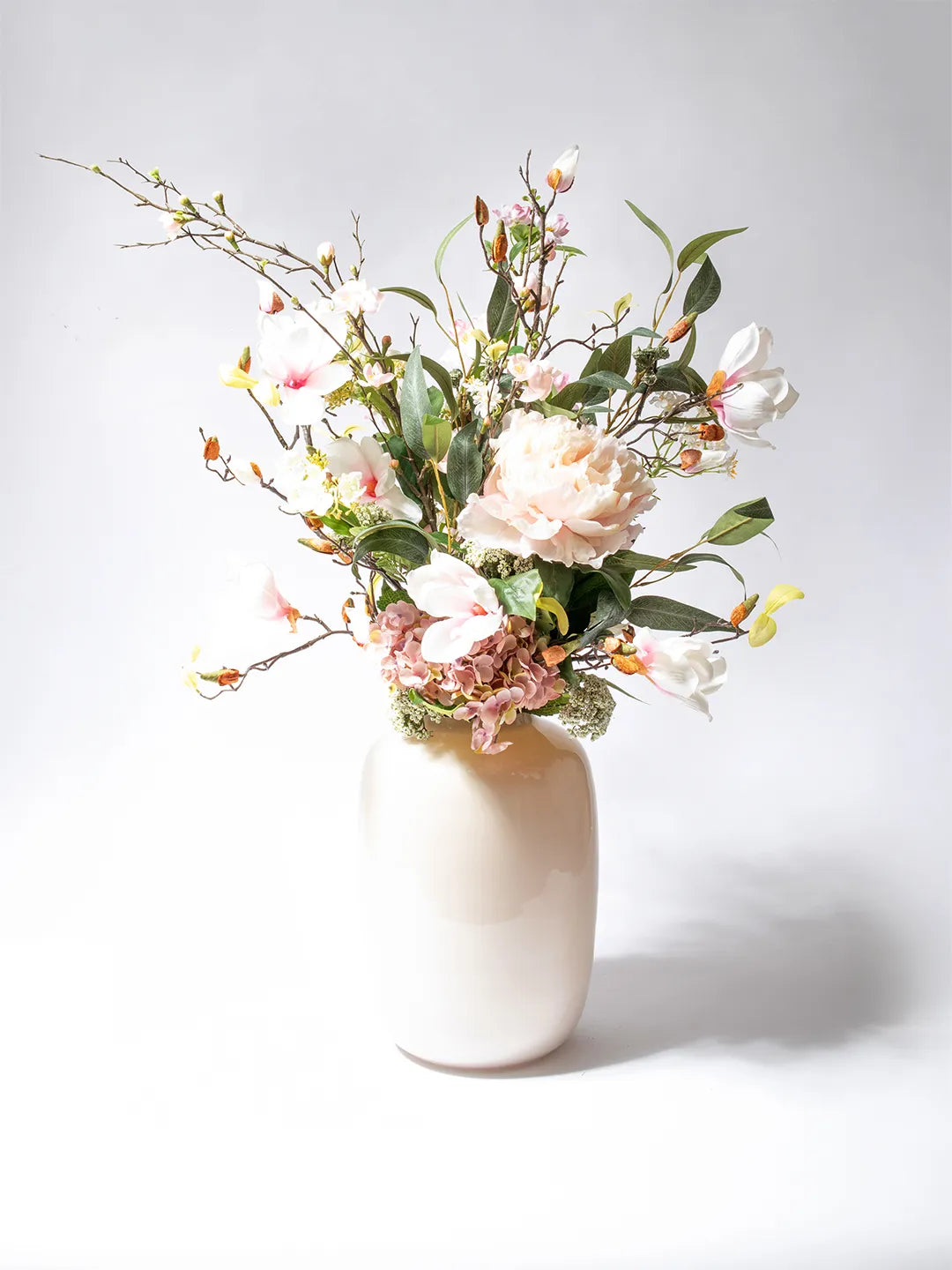 zijden-boeket-magnolia-pioen-9-stelen