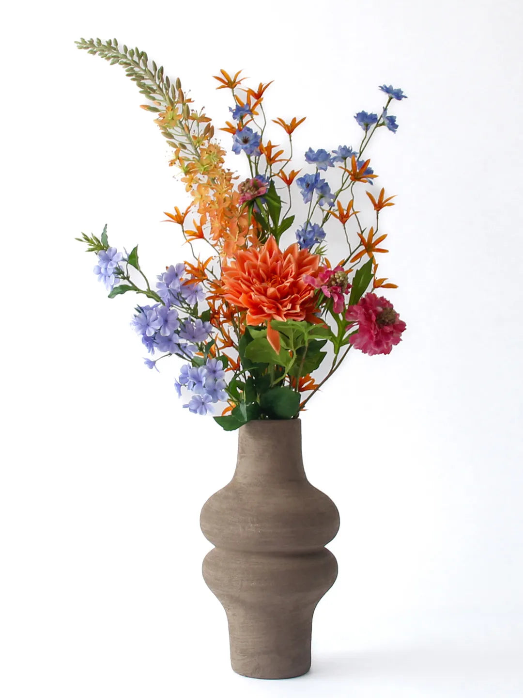 Zijden boeket Viv met Dahlia peach en Eremurus peach